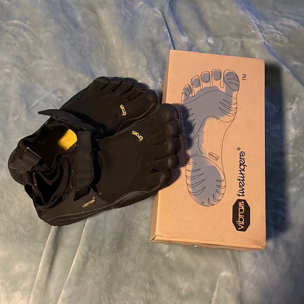 Vibram shoes ! Size 38 (7)
